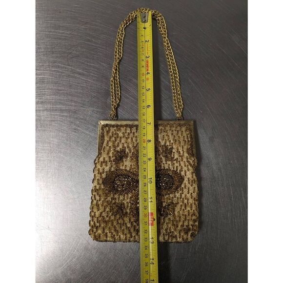 Handmade 1960 Hong Kong Gold Beaded and Gold Chain Purse - Picture 4 of 11